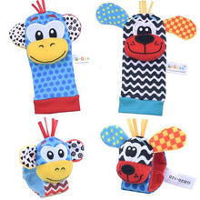 Load image into Gallery viewer, Infant Socks Wrist Rattle Toys Baby Toys 0 12 Months Newborn Cartoon Animal Plush Socks Wrist Strap Rattle for Baby Girl Boy Hot