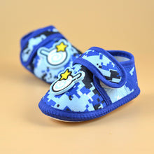 Load image into Gallery viewer, Newborn Baby Girl Soft Sole Crib Toddler Shoes Canvas Sneaker Toddler Zapatos Baby Boy Shoes Sneakers Canvas Sneaker