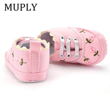 Load image into Gallery viewer, Baby Girl Shoes White Lace Floral Embroidered Soft Shoes Prewalker Walking Toddler Kids Shoes First Walker free shipping