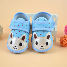Load image into Gallery viewer, Newborn Baby Girl Soft Sole Crib Toddler Shoes Canvas Sneaker Toddler Zapatos Baby Boy Shoes Sneakers Canvas Sneaker