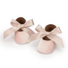 Load image into Gallery viewer, Baby Girl Princess Shoes Toddler Non-slip Flat Soft-sole Cotton Rubber Crib Lovely Butterfly-knot Infant First Walkers 0-18m