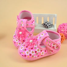 Load image into Gallery viewer, Newborn Baby Girl Soft Sole Crib Toddler Shoes Canvas Sneaker Toddler Zapatos Baby Boy Shoes Sneakers Canvas Sneaker