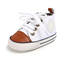 Load image into Gallery viewer, Classic Flash Baby Shoes Infant Boys Girls Sports Shoes Crib Shoes Toddlers Soft Sole Anti-slip First Walkers Baby Sneakers