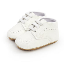 Load image into Gallery viewer, New Baby Shoes Retro Leather Boy Girl Shoes Multicolor Toddler Rubber Sole Anti-slip First Walkers Infant Newborn Moccasins