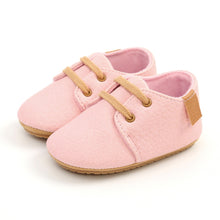 Load image into Gallery viewer, New Baby Shoes Retro Leather Boy Girl Shoes Multicolor Toddler Rubber Sole Anti-slip First Walkers Infant Newborn Moccasins